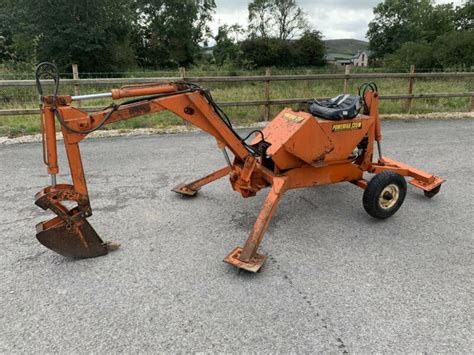 powerfab digger mini excavator